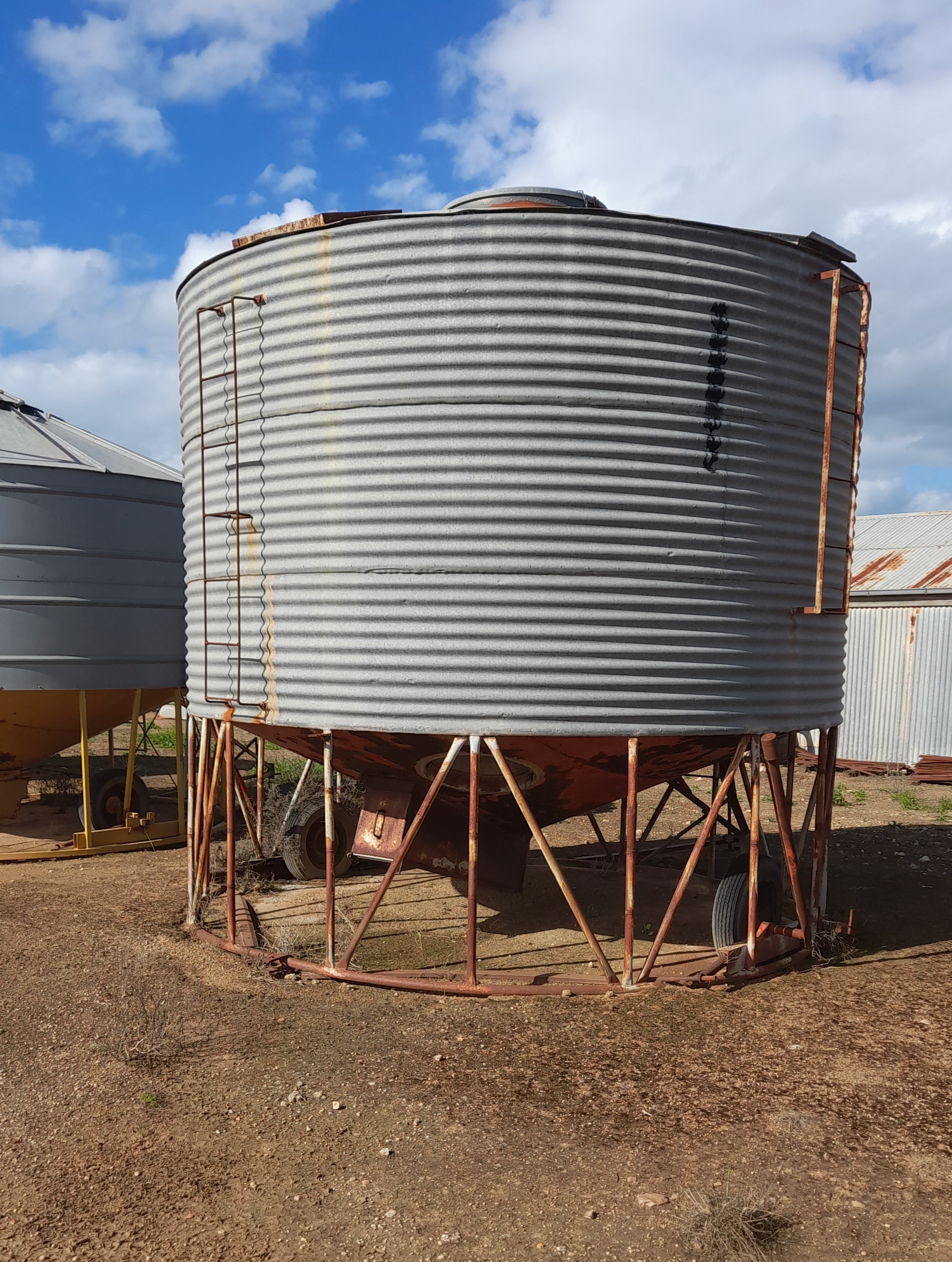 1 Field Bin Reimans 300bag 20221007 163050